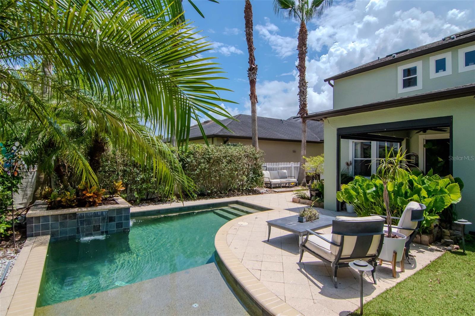 Image 24 of 33 For 4527 Scarlet Loop