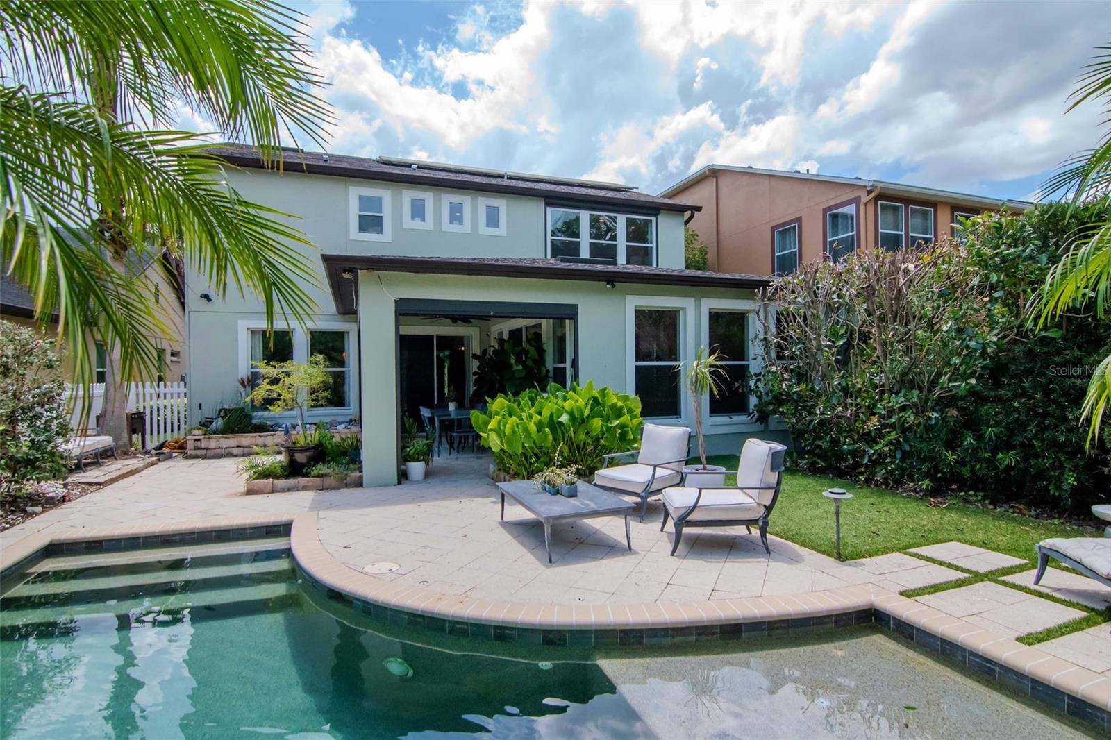 Image 25 of 33 For 4527 Scarlet Loop