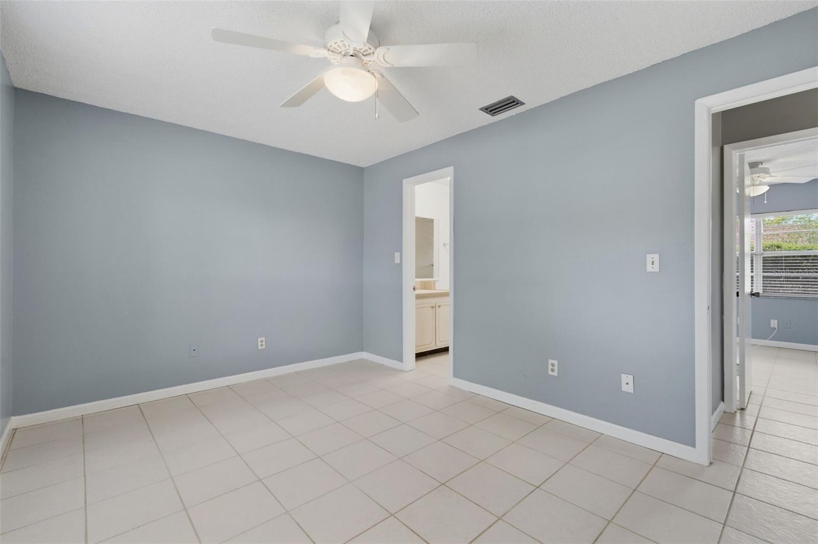 Image 22 of 48 For 9992 86th Street