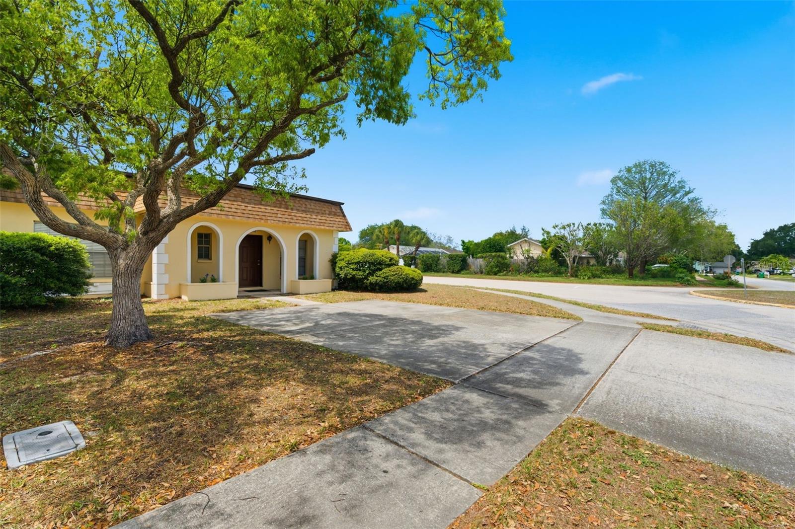 Image 37 of 48 For 9992 86th Street