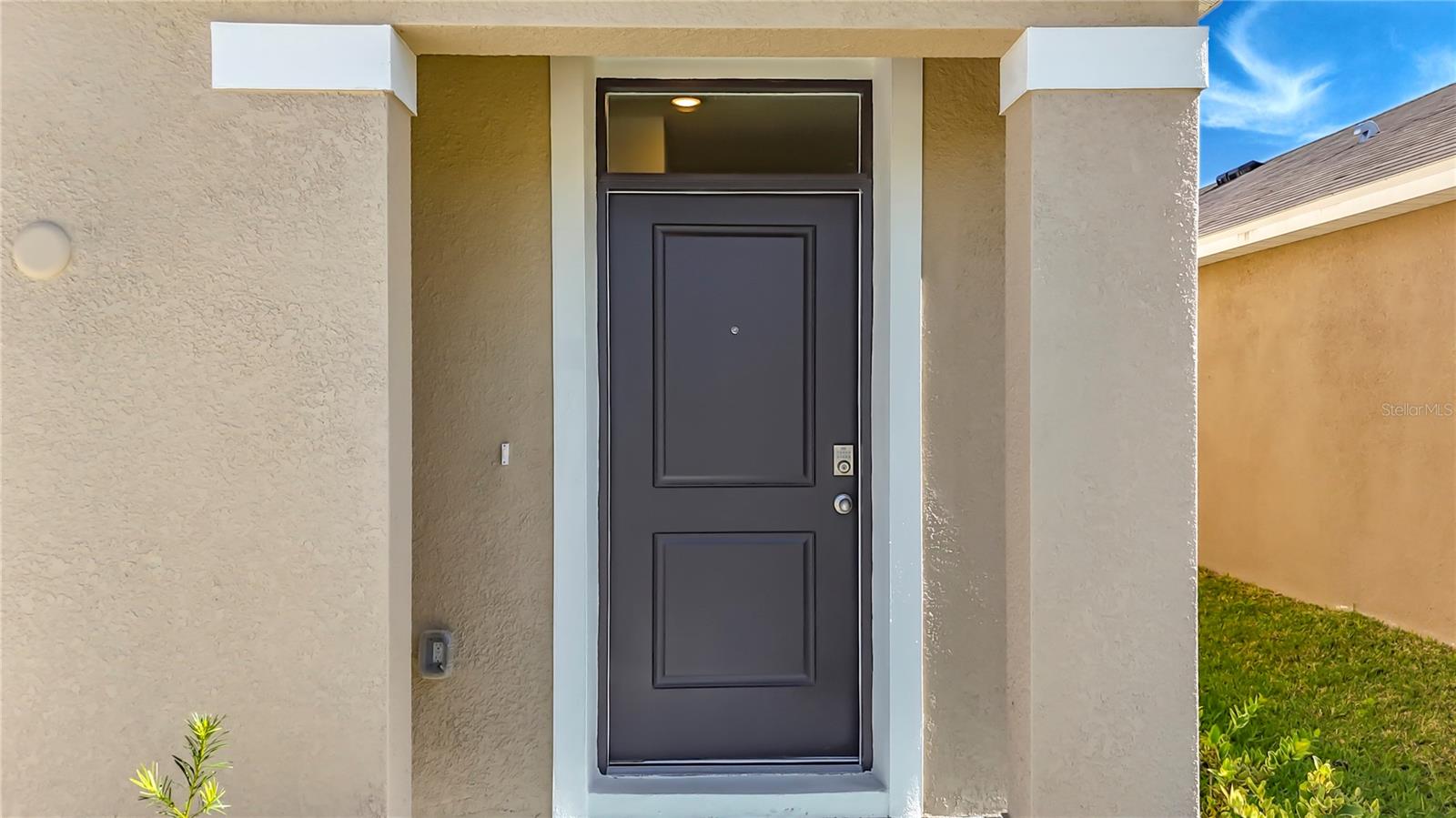 Image 4 of 81 For 35541 Kinsey Point