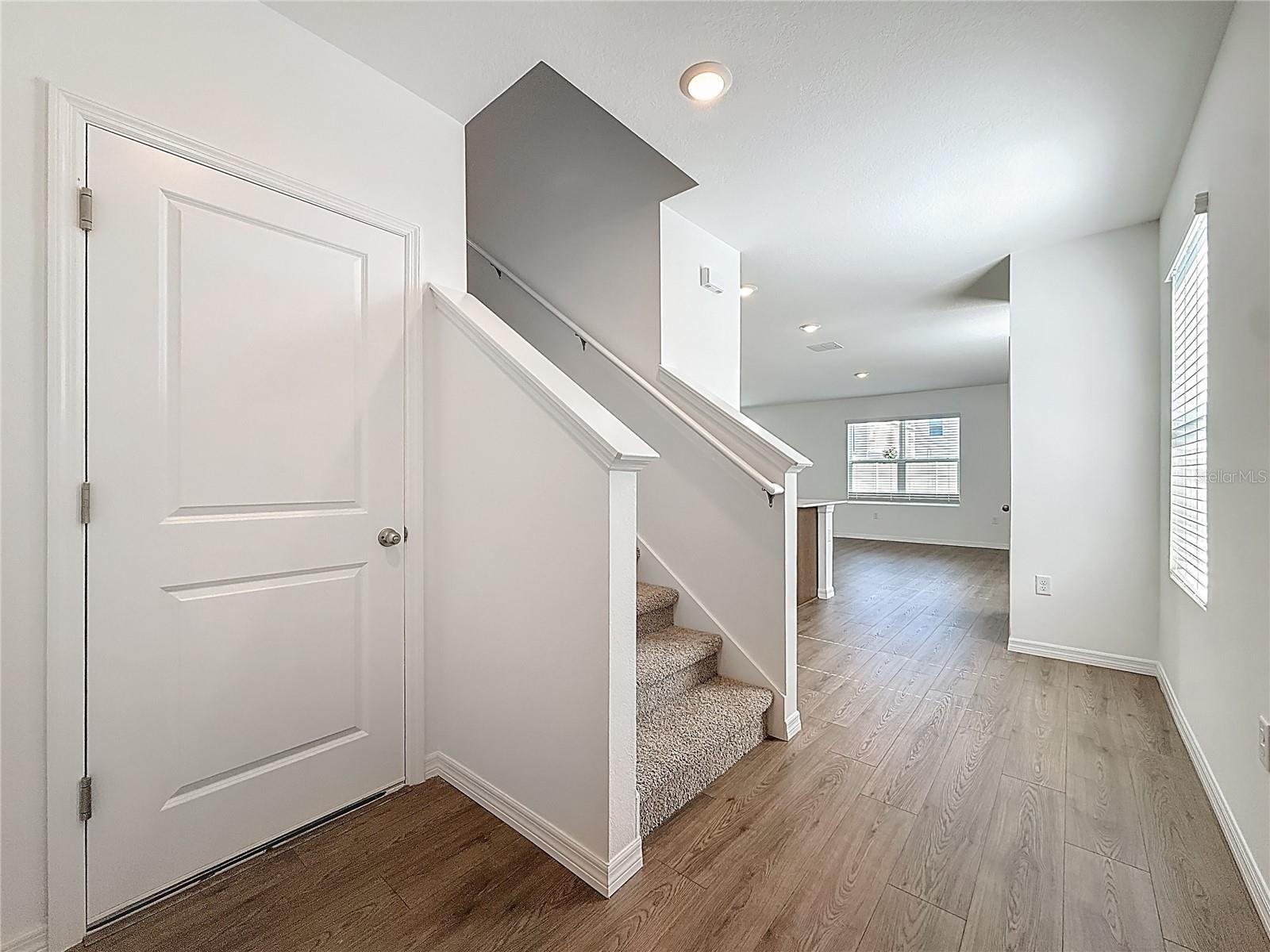 Image 6 of 81 For 35541 Kinsey Point