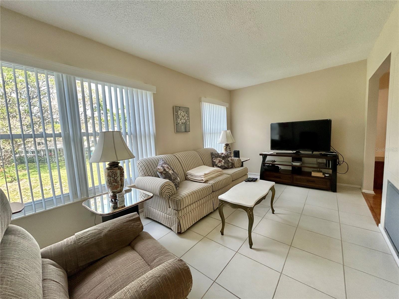 Image 12 of 48 For 2256 Philippine Drive 42