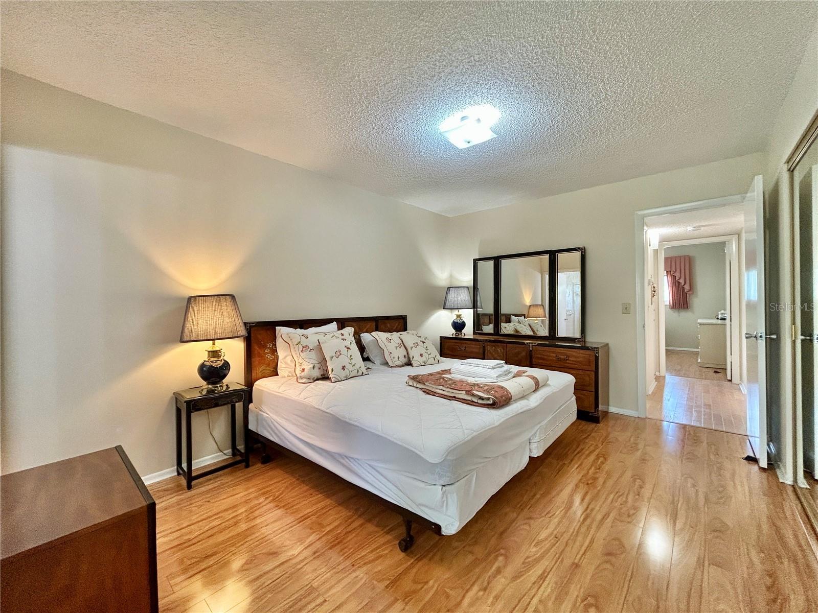 Image 16 of 48 For 2256 Philippine Drive 42