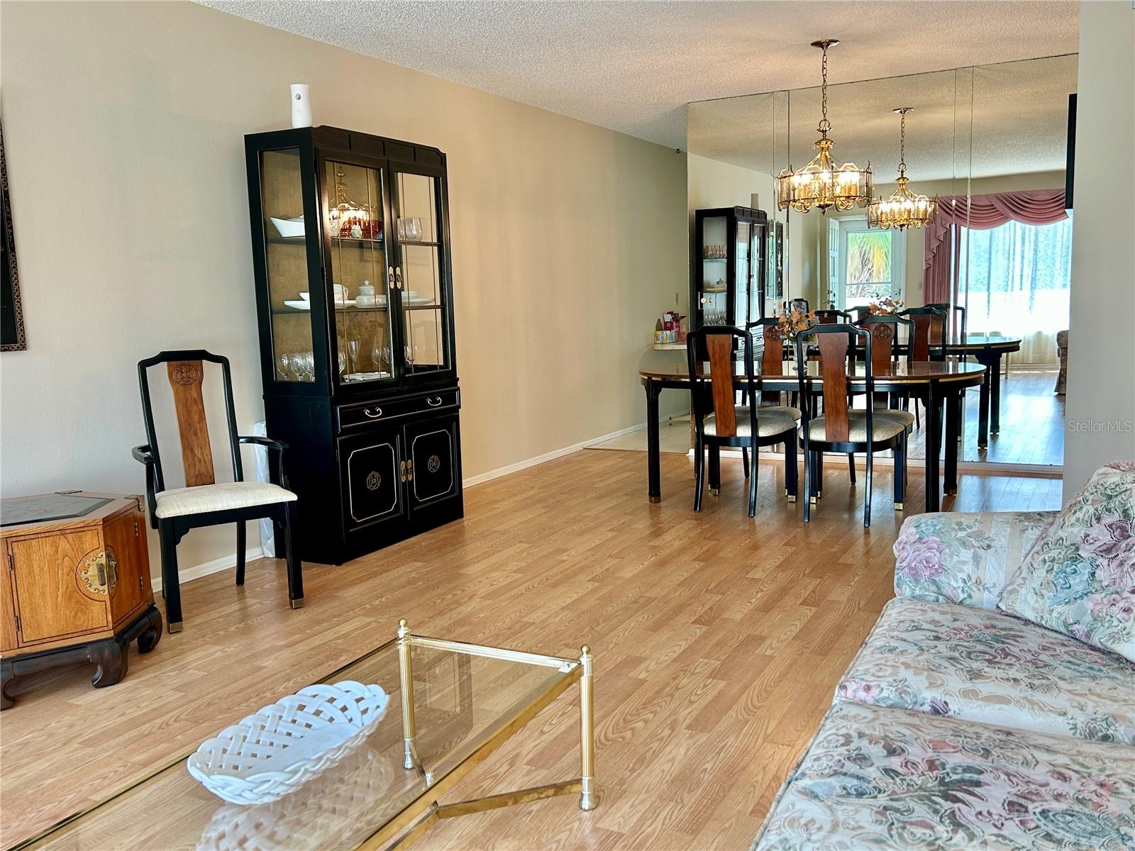 Image 6 of 48 For 2256 Philippine Drive 42