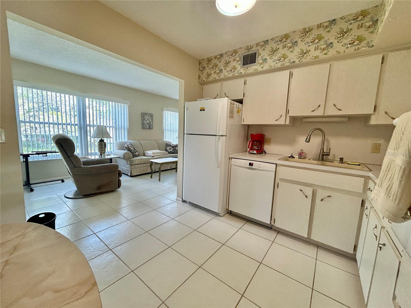 Image 9 of 48 For 2256 Philippine Drive 42