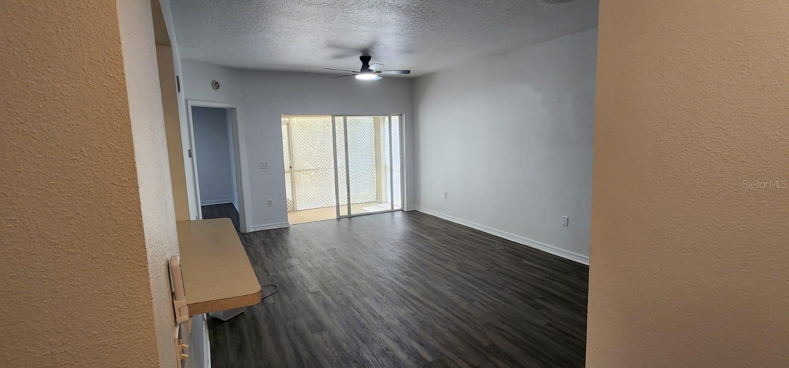 Image 14 of 29 For 6014 Portsdale Place 102