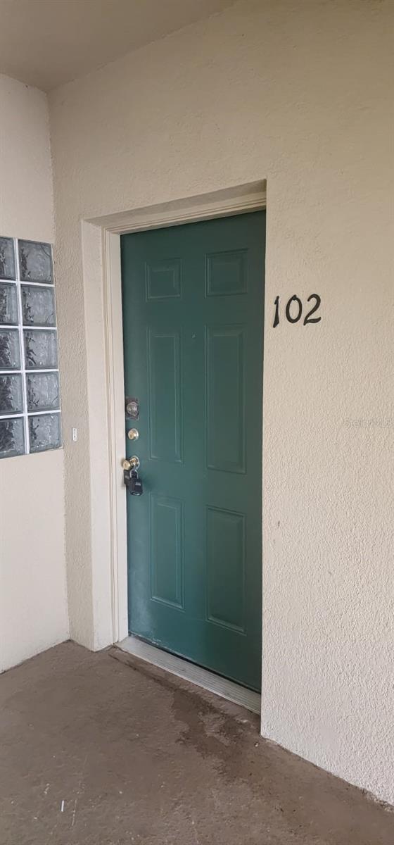 Image 5 of 29 For 6014 Portsdale Place 102