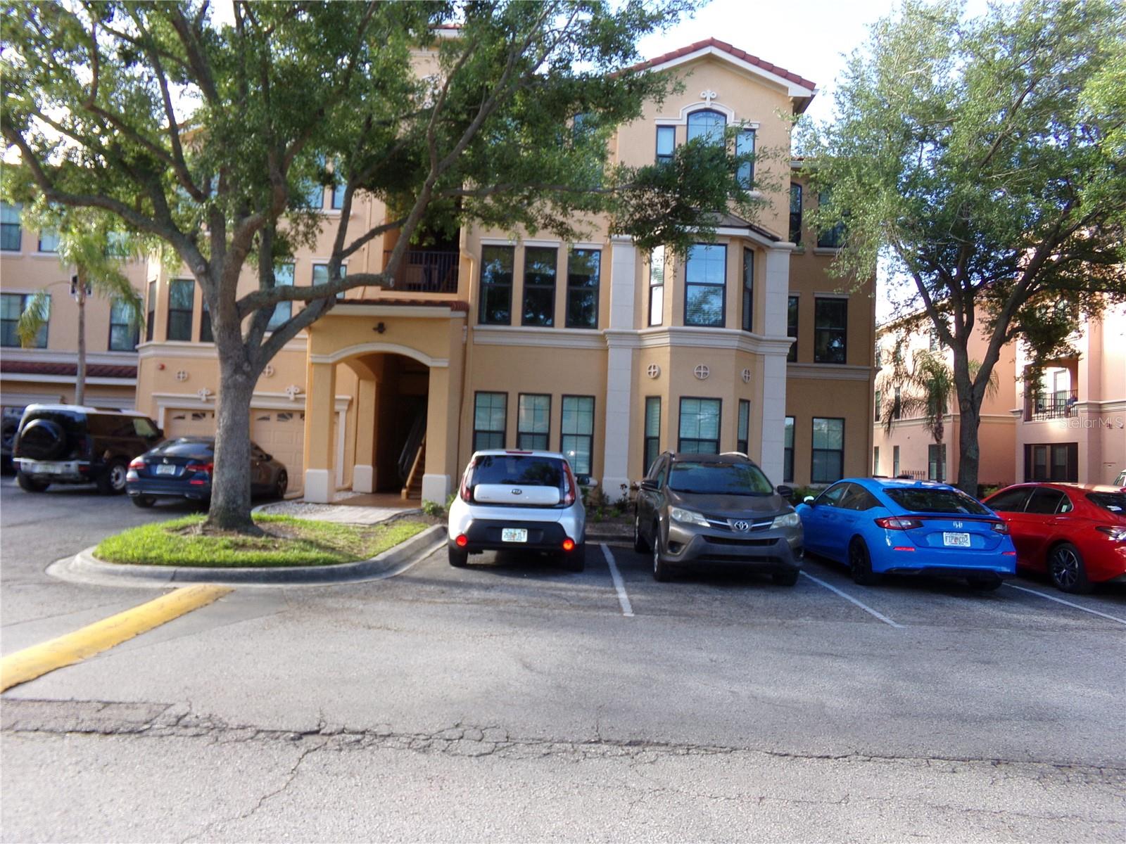 Details for 2723 Via Capri  821, CLEARWATER, FL 33764