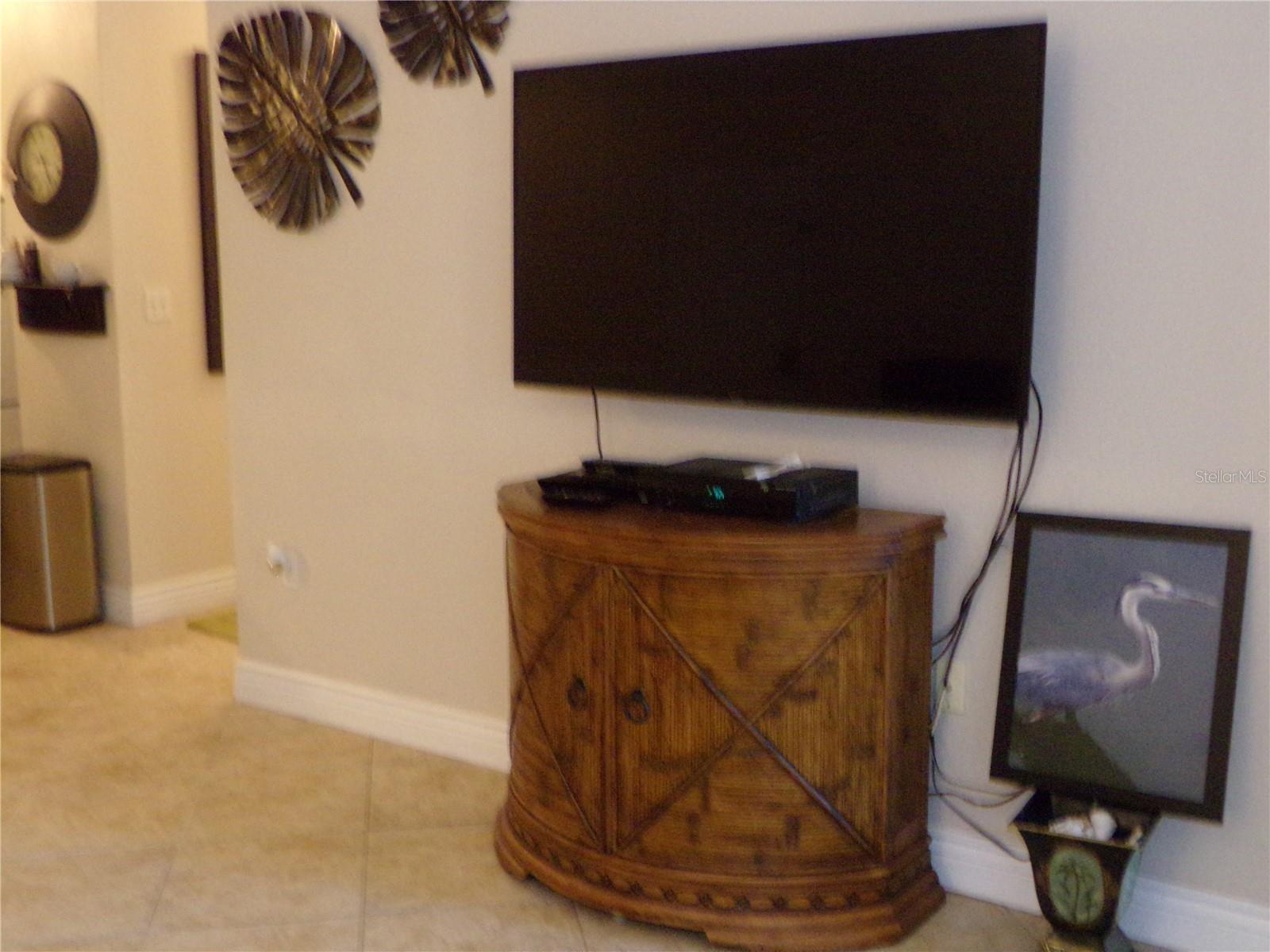 Image 11 of 41 For 2723 Via Capri  821