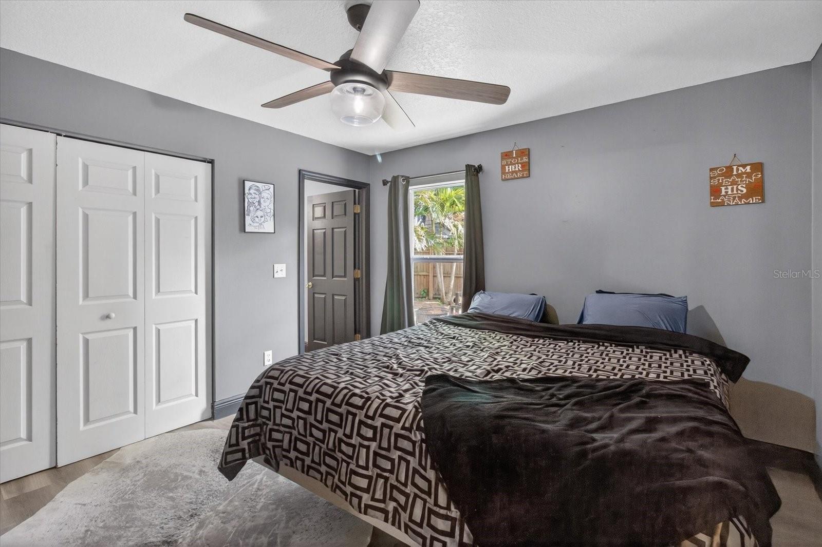 Listing photo id 18 for 1005 13th Avenue Nw