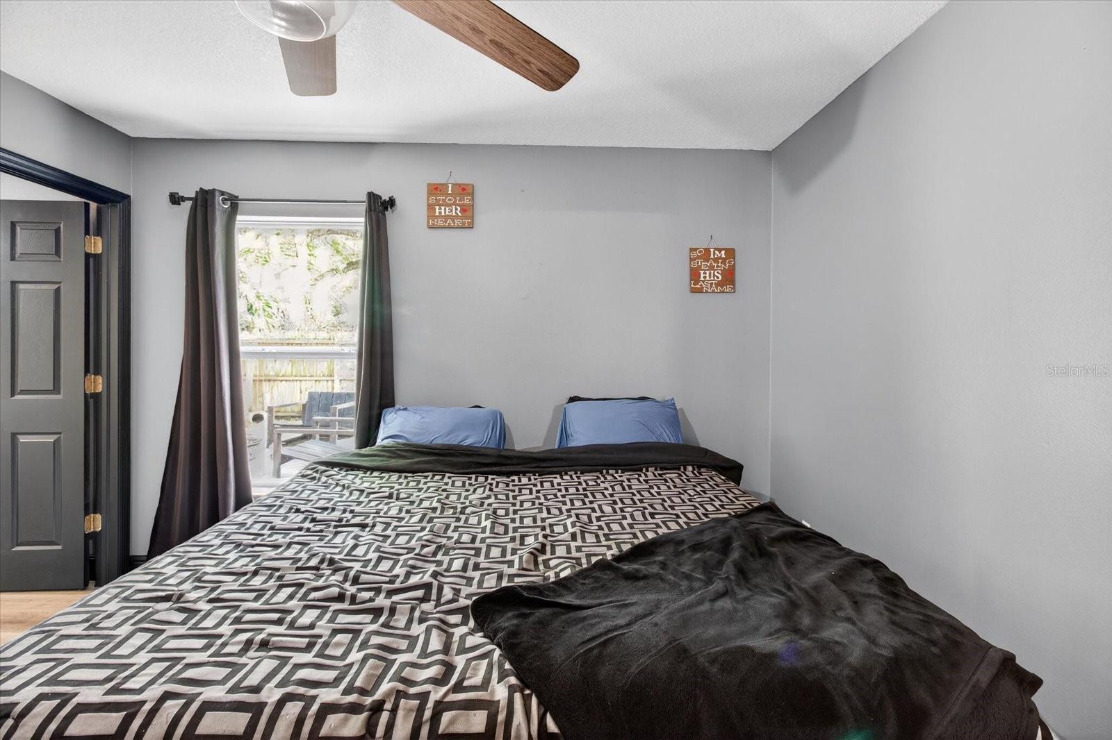 Listing photo id 19 for 1005 13th Avenue Nw