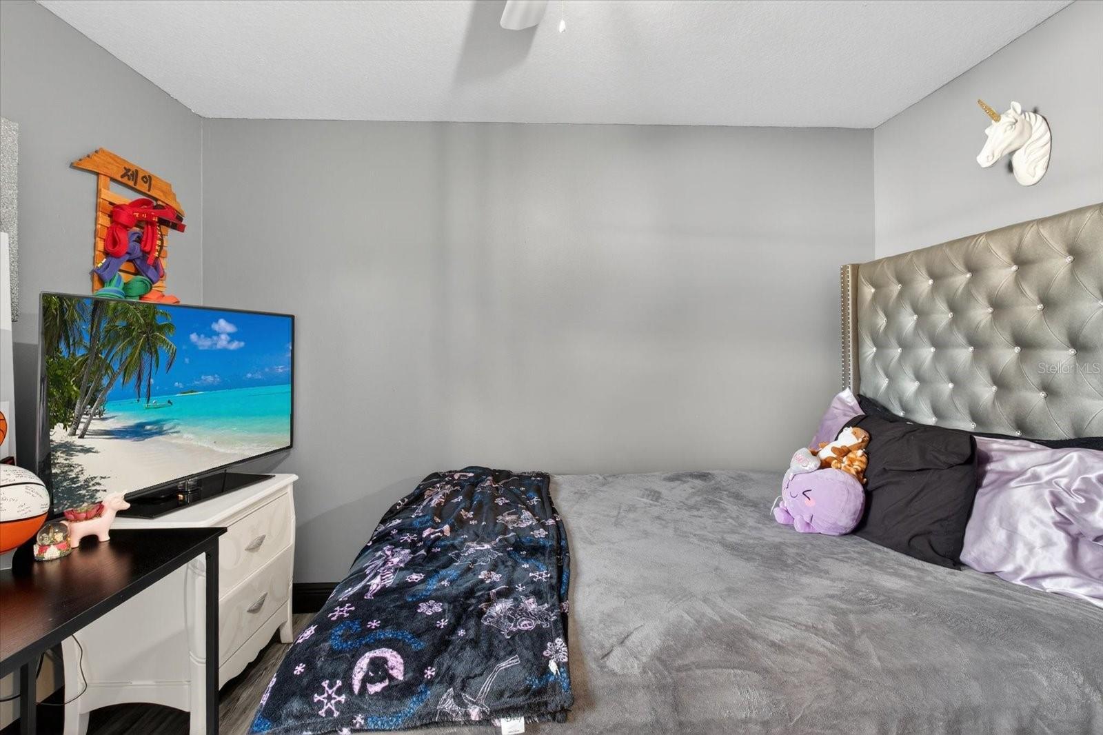 Listing photo id 28 for 1005 13th Avenue Nw