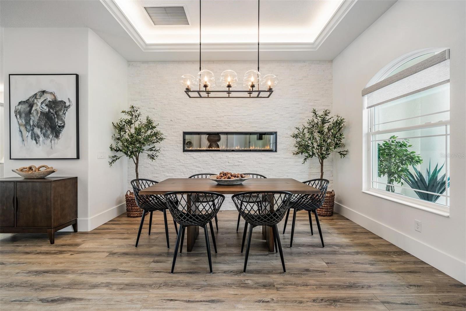 Image 11 of 48 For 16007 39th Glen E