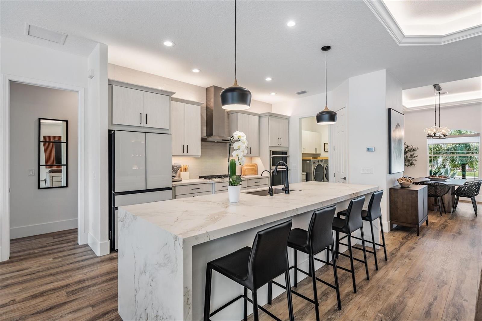 Image 15 of 48 For 16007 39th Glen E