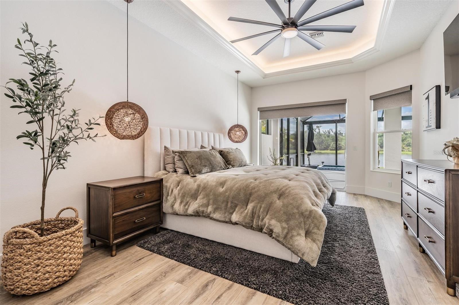 Image 23 of 48 For 16007 39th Glen E