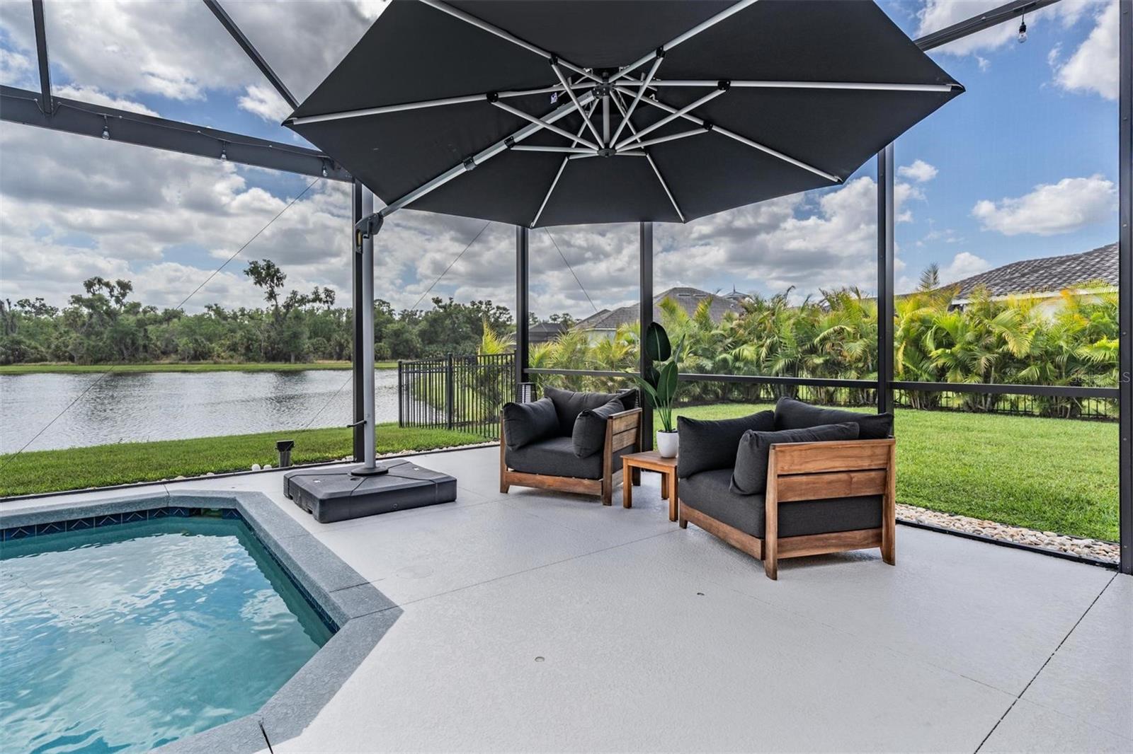 Image 35 of 48 For 16007 39th Glen E