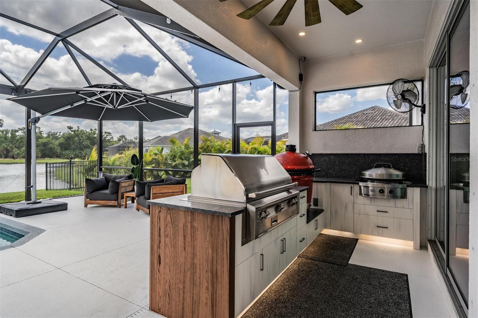 Image 36 of 48 For 16007 39th Glen E