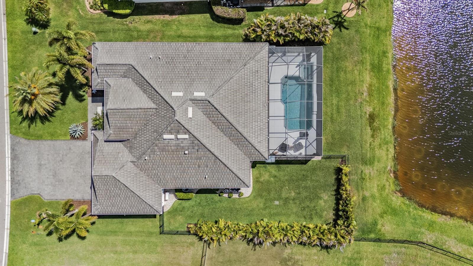 Image 4 of 48 For 16007 39th Glen E