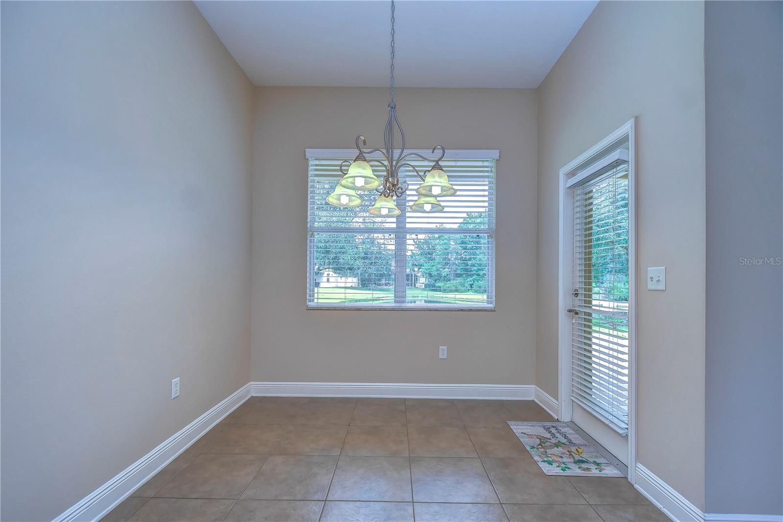 Image 25 of 69 For 3341 Grassglen Place