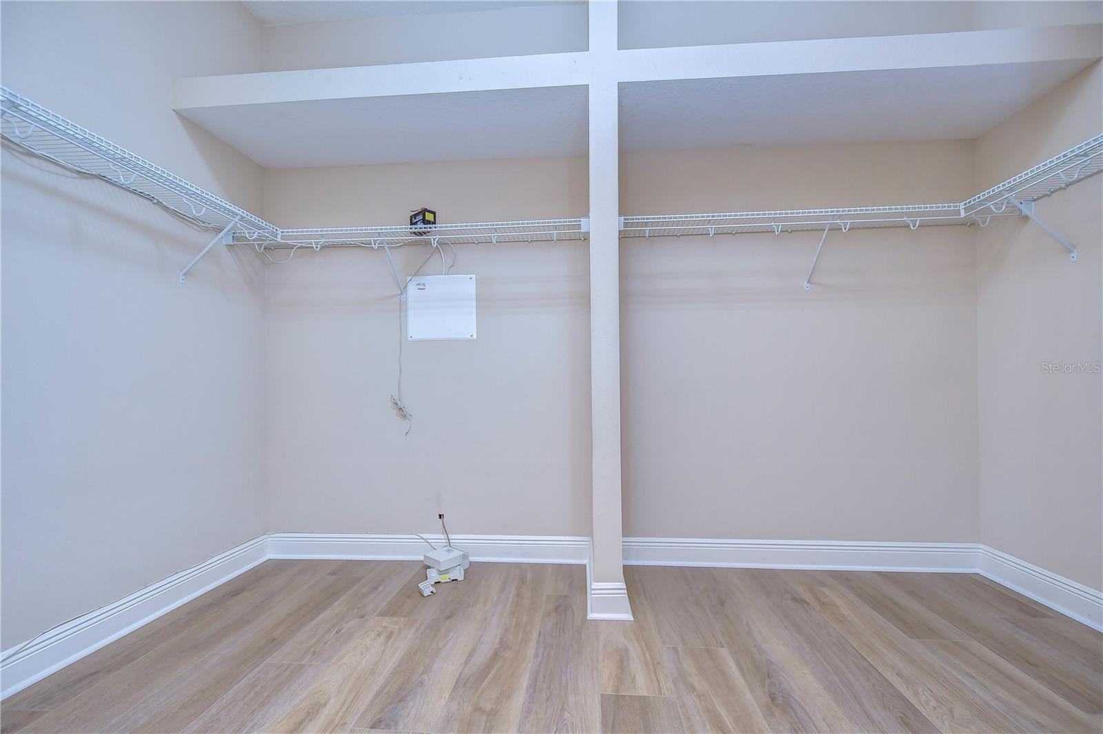 Image 39 of 69 For 3341 Grassglen Place