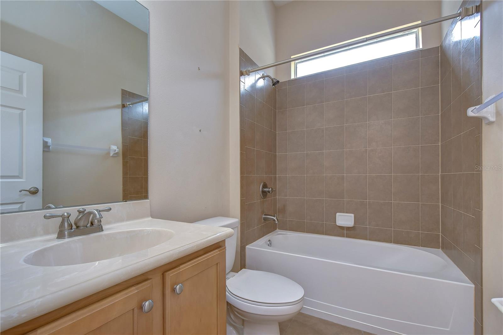 Image 43 of 69 For 3341 Grassglen Place