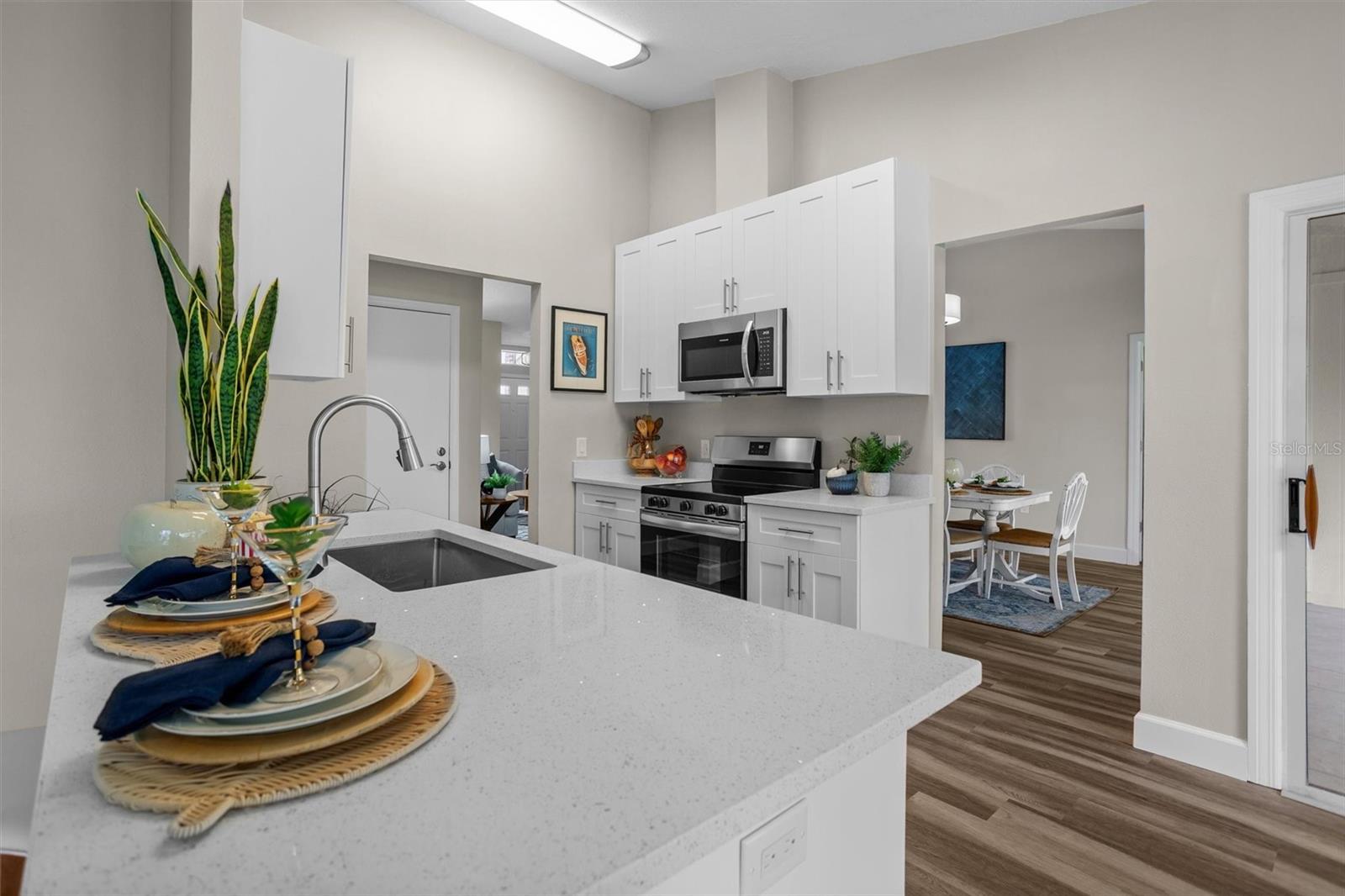 Image 10 of 58 For 1046 Almondwood Drive