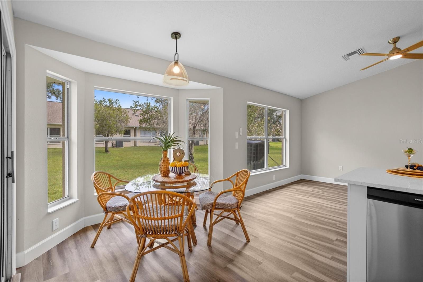 Image 13 of 58 For 1046 Almondwood Drive