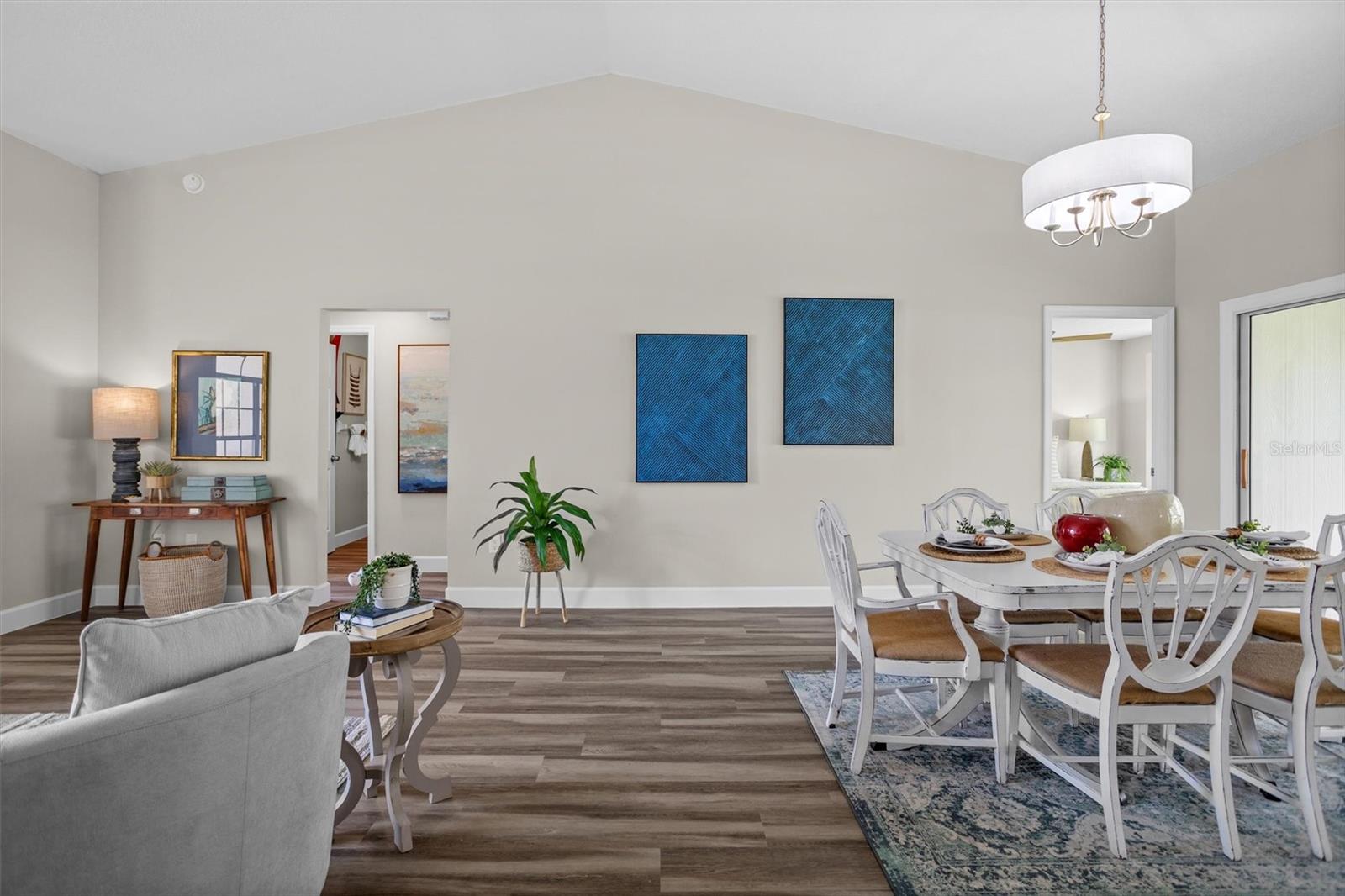 Image 15 of 58 For 1046 Almondwood Drive