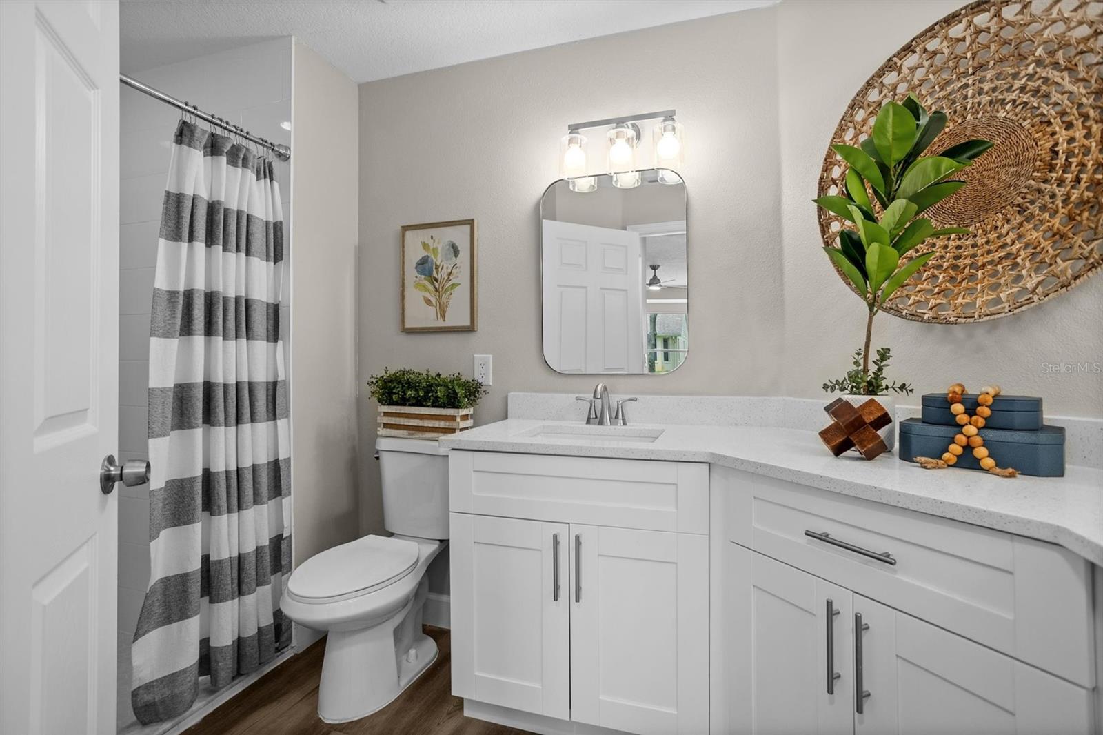 Image 32 of 58 For 1046 Almondwood Drive