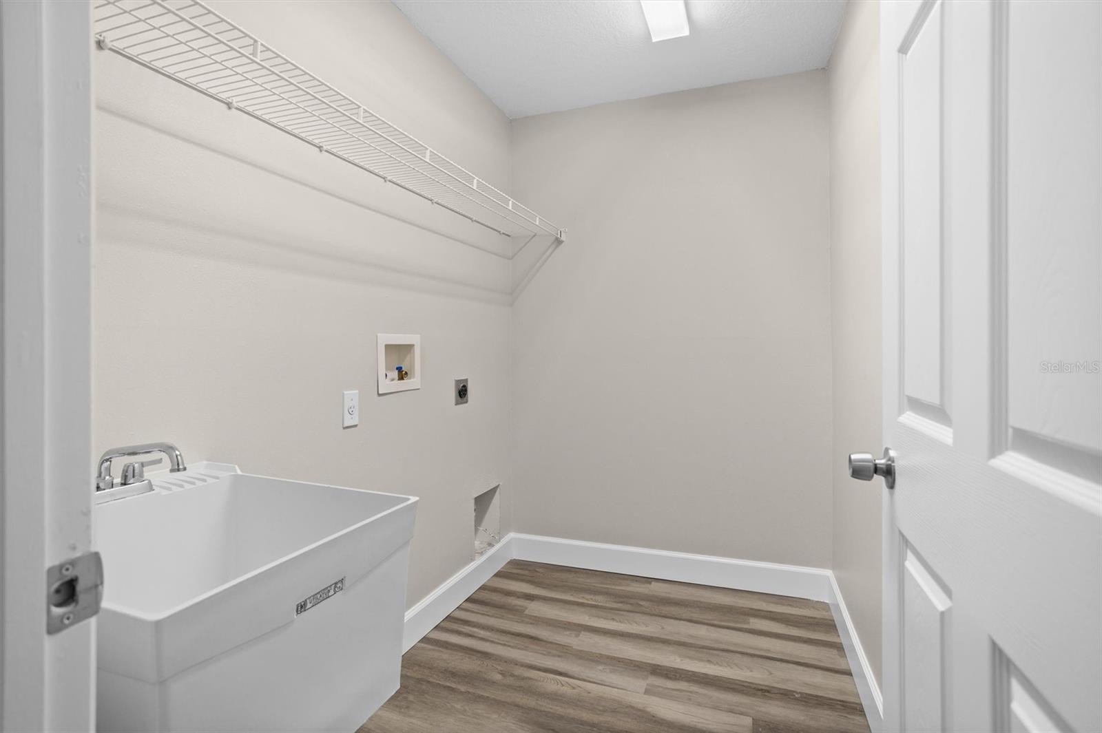 Image 41 of 58 For 1046 Almondwood Drive