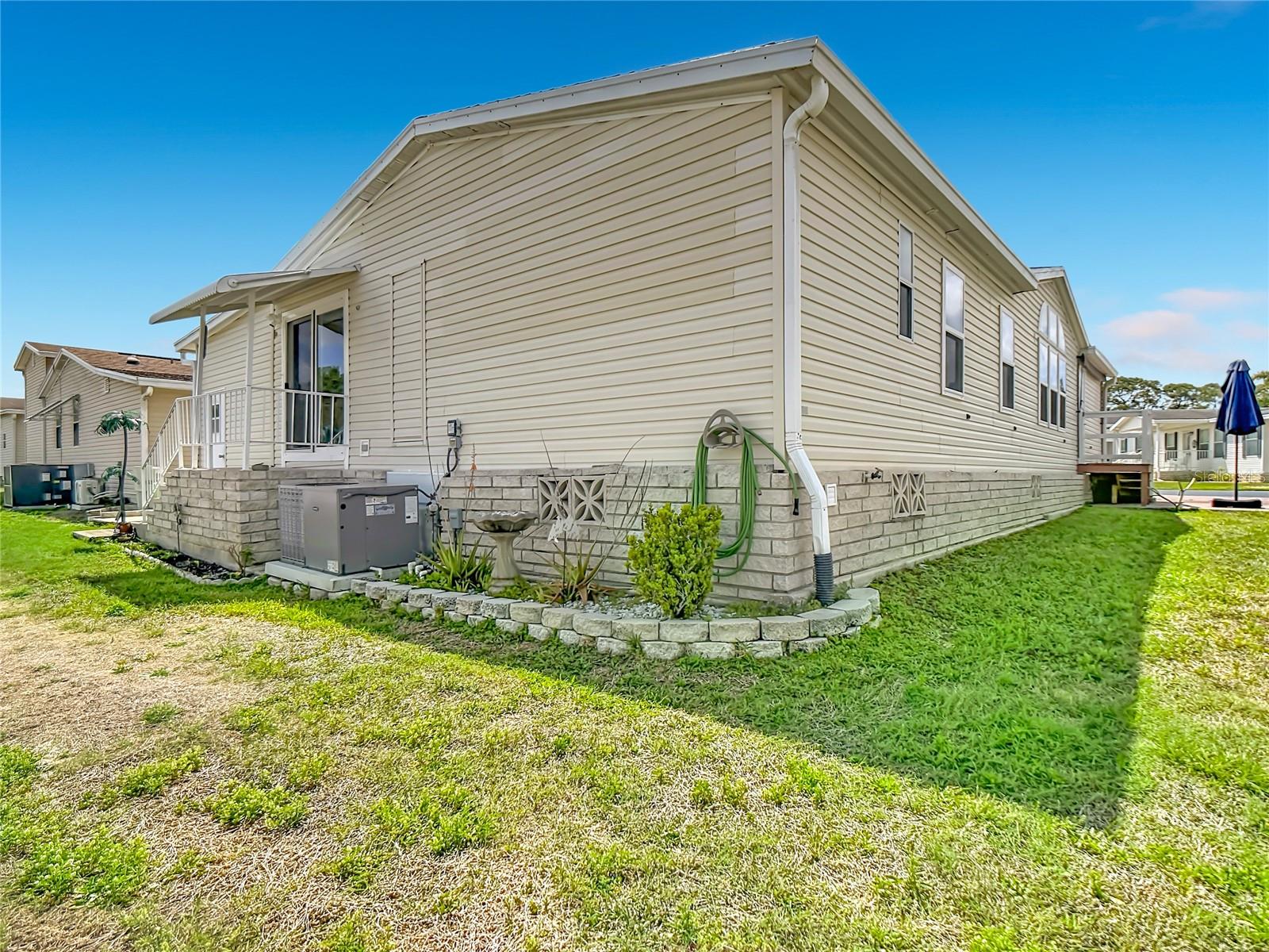 Image 2 of 42 For 452 Par Drive