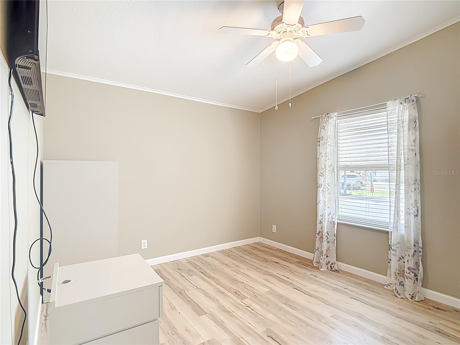 Image 26 of 42 For 452 Par Drive