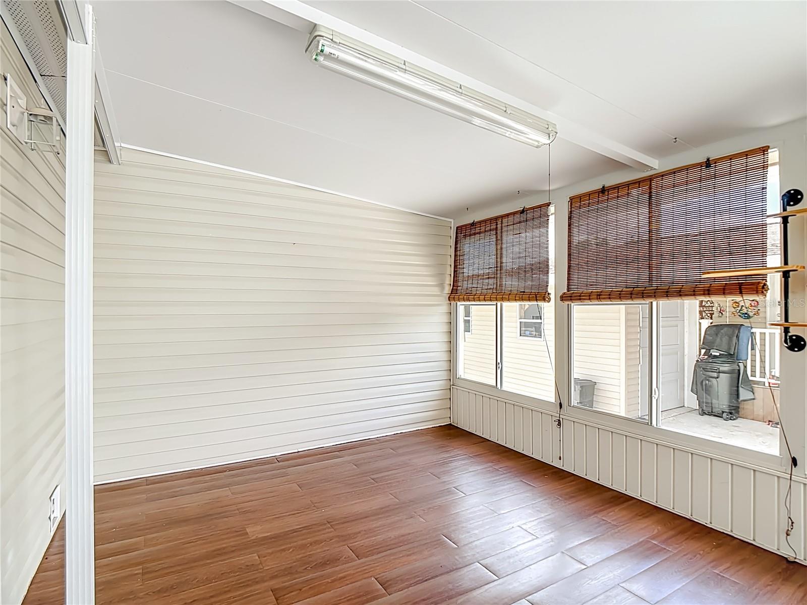 Image 5 of 42 For 452 Par Drive