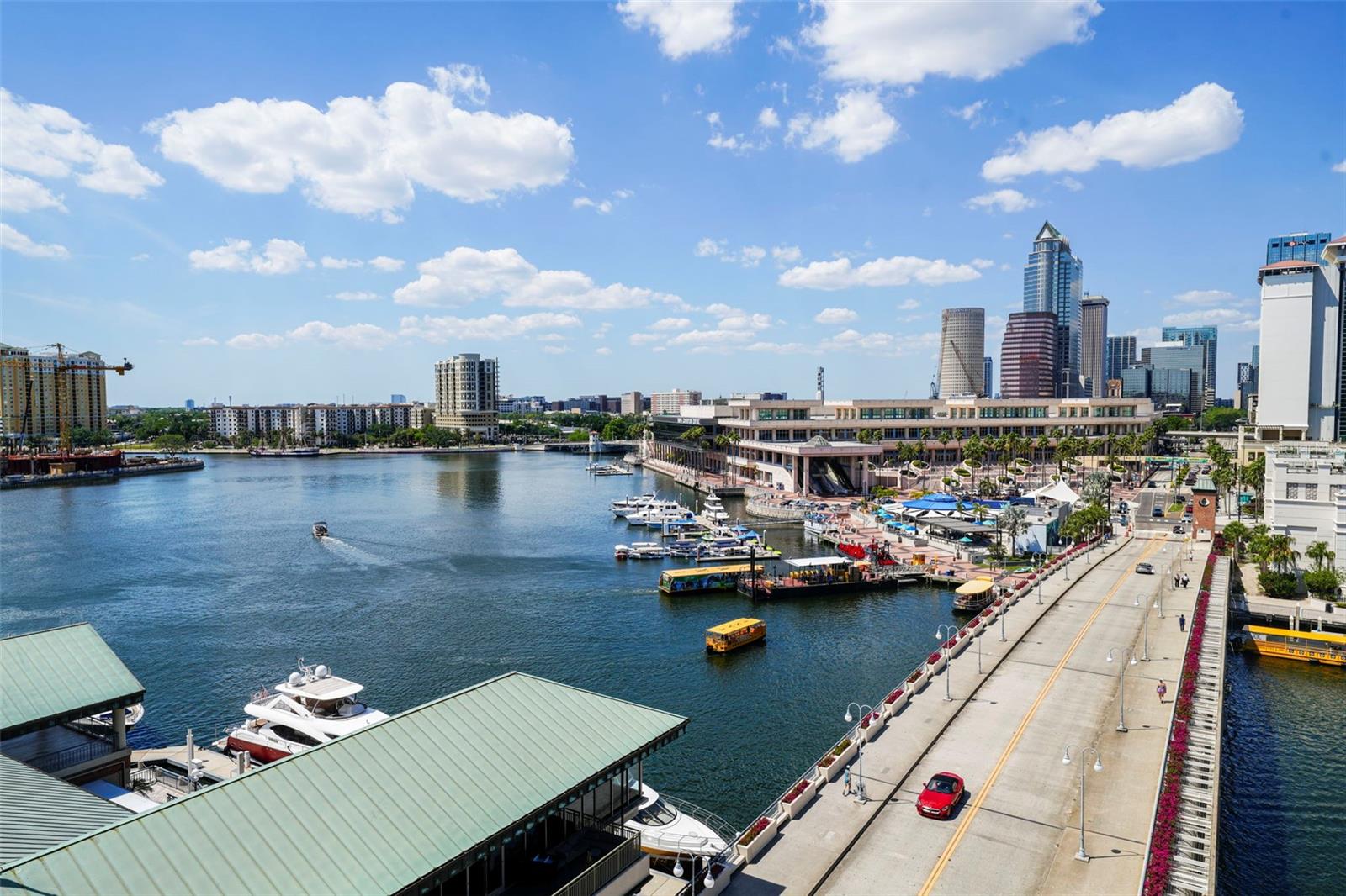 Image 19 of 25 For 700 Harbour Island Boulevard 813