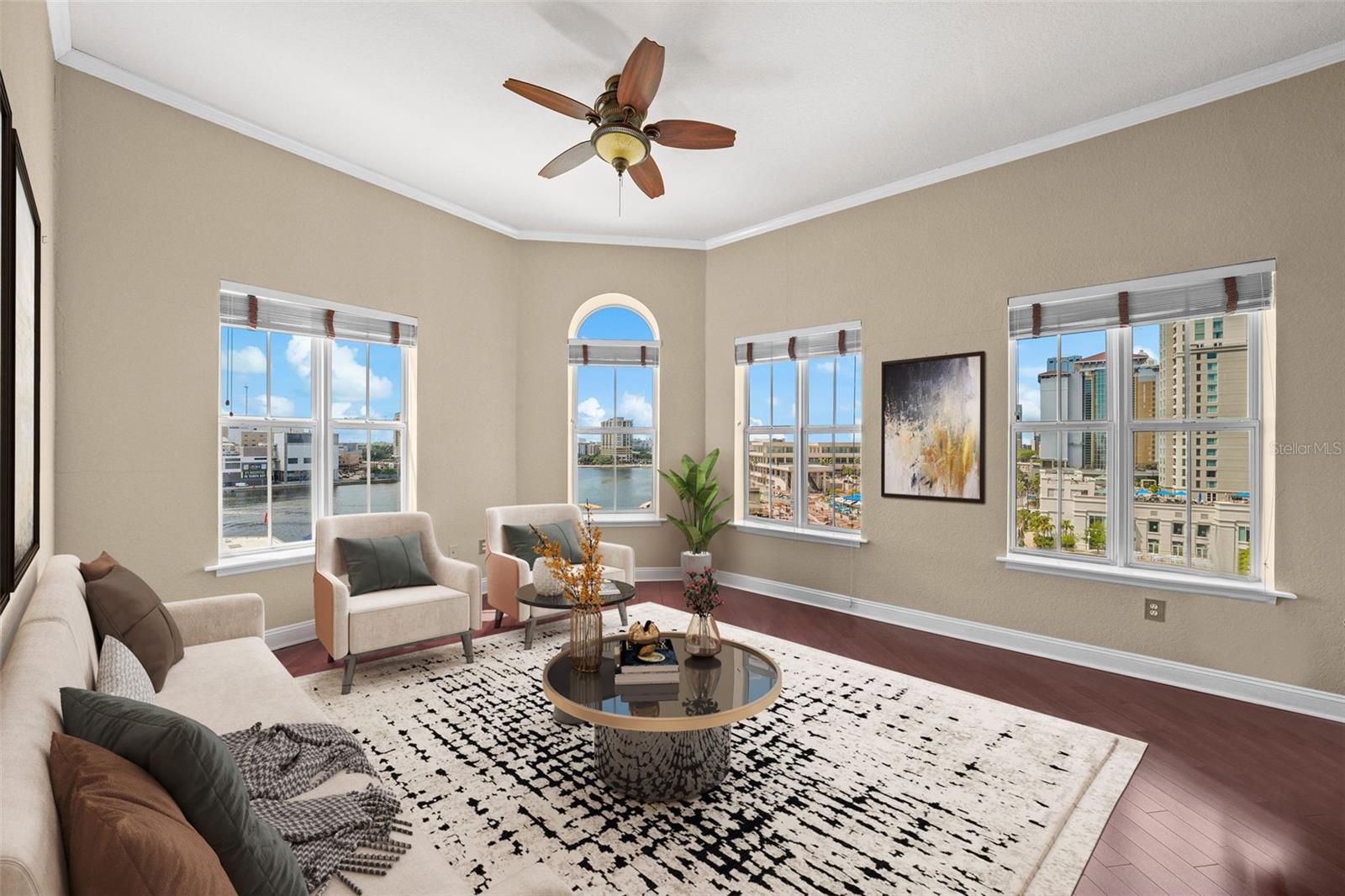 Image 3 of 25 For 700 Harbour Island Boulevard 813