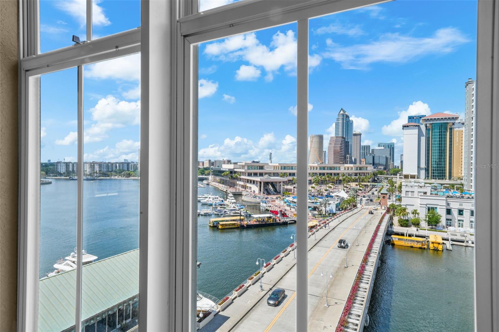 Image 9 of 25 For 700 Harbour Island Boulevard 813