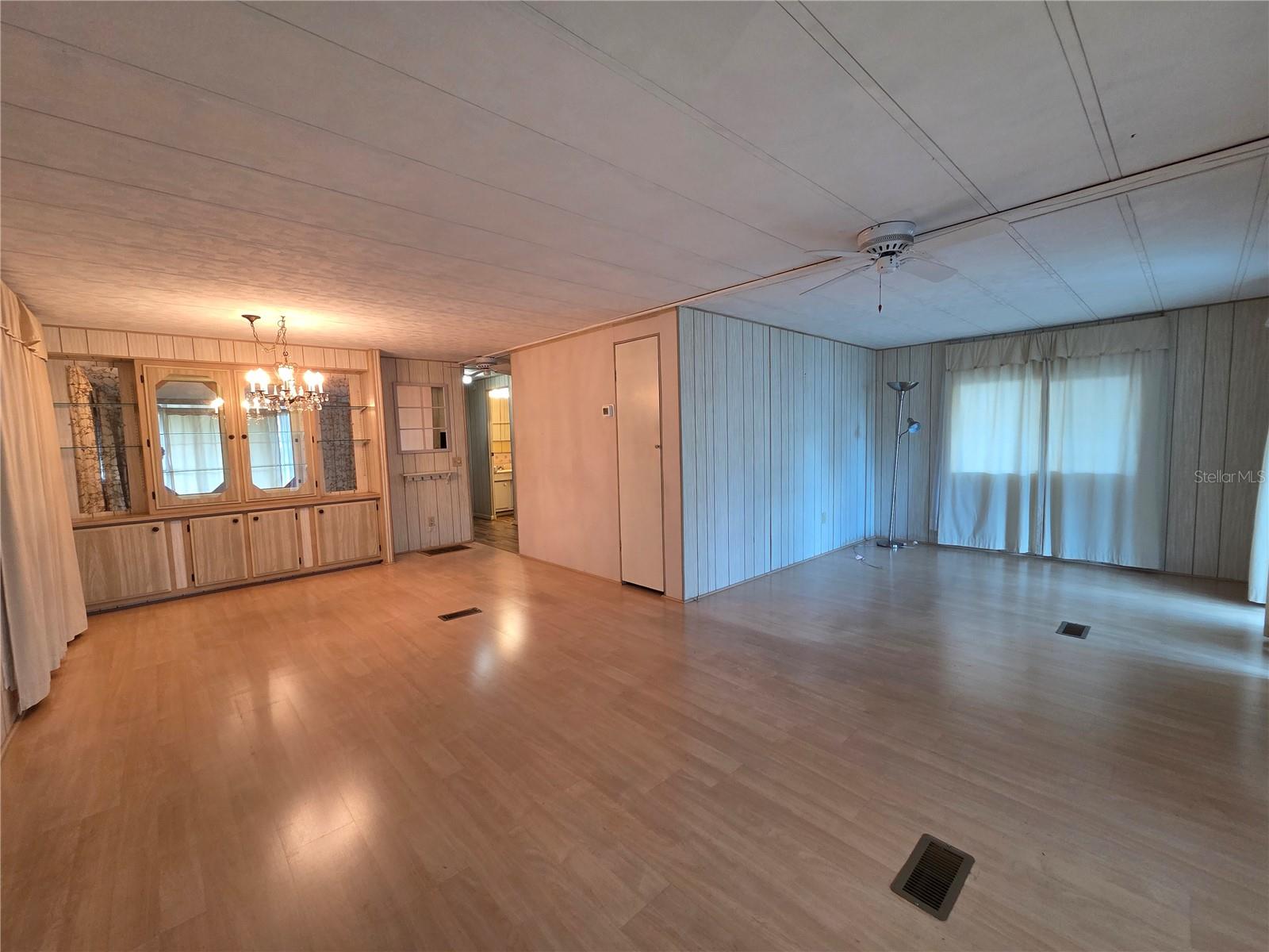 Image 6 of 20 For 7777 46th Avenue N 36