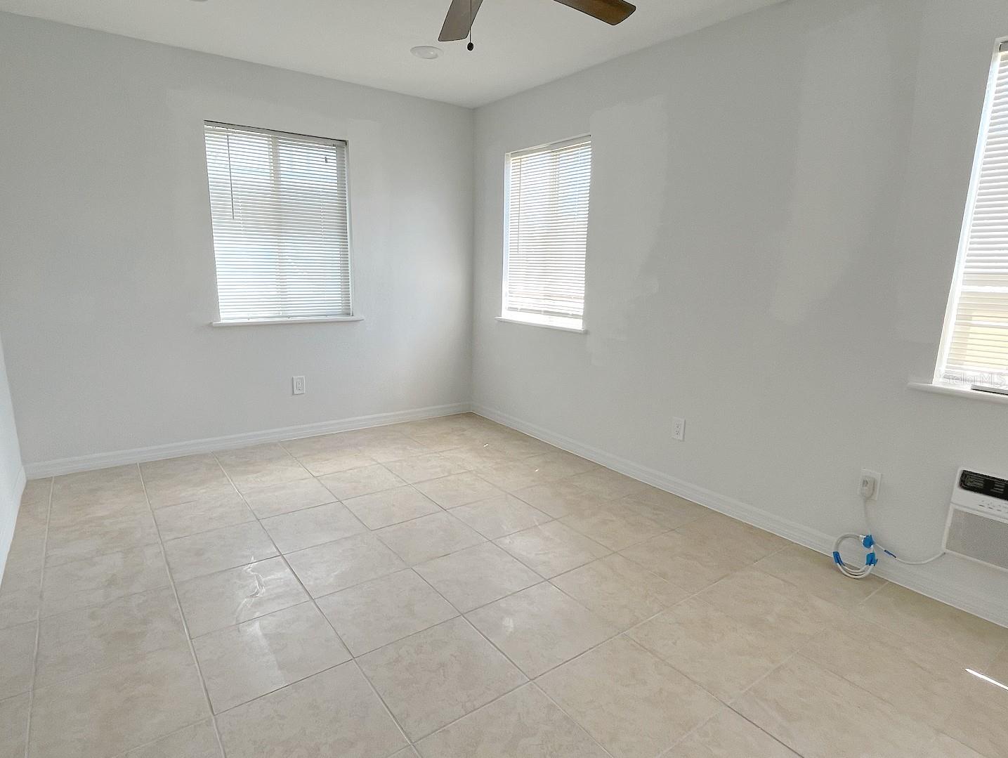 Image 8 of 18 For 24 Lynn Way 26