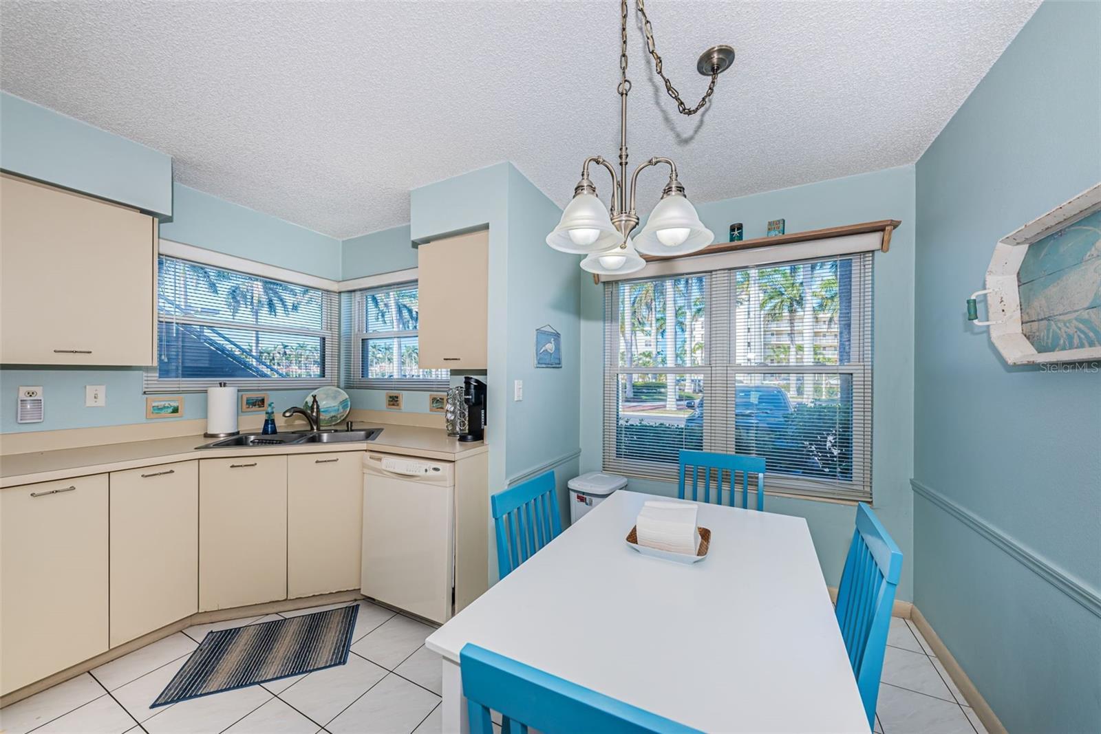 Image 18 of 37 For 6080 Bahia Del Mar Circle 112