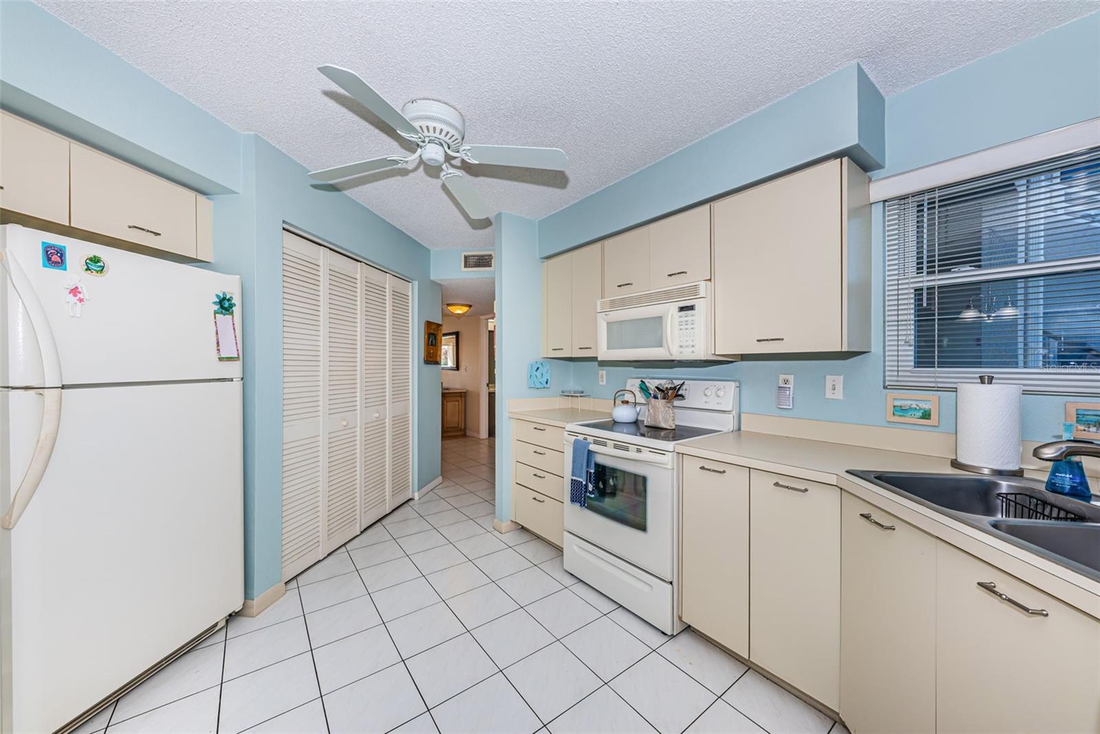 Image 20 of 37 For 6080 Bahia Del Mar Circle 112