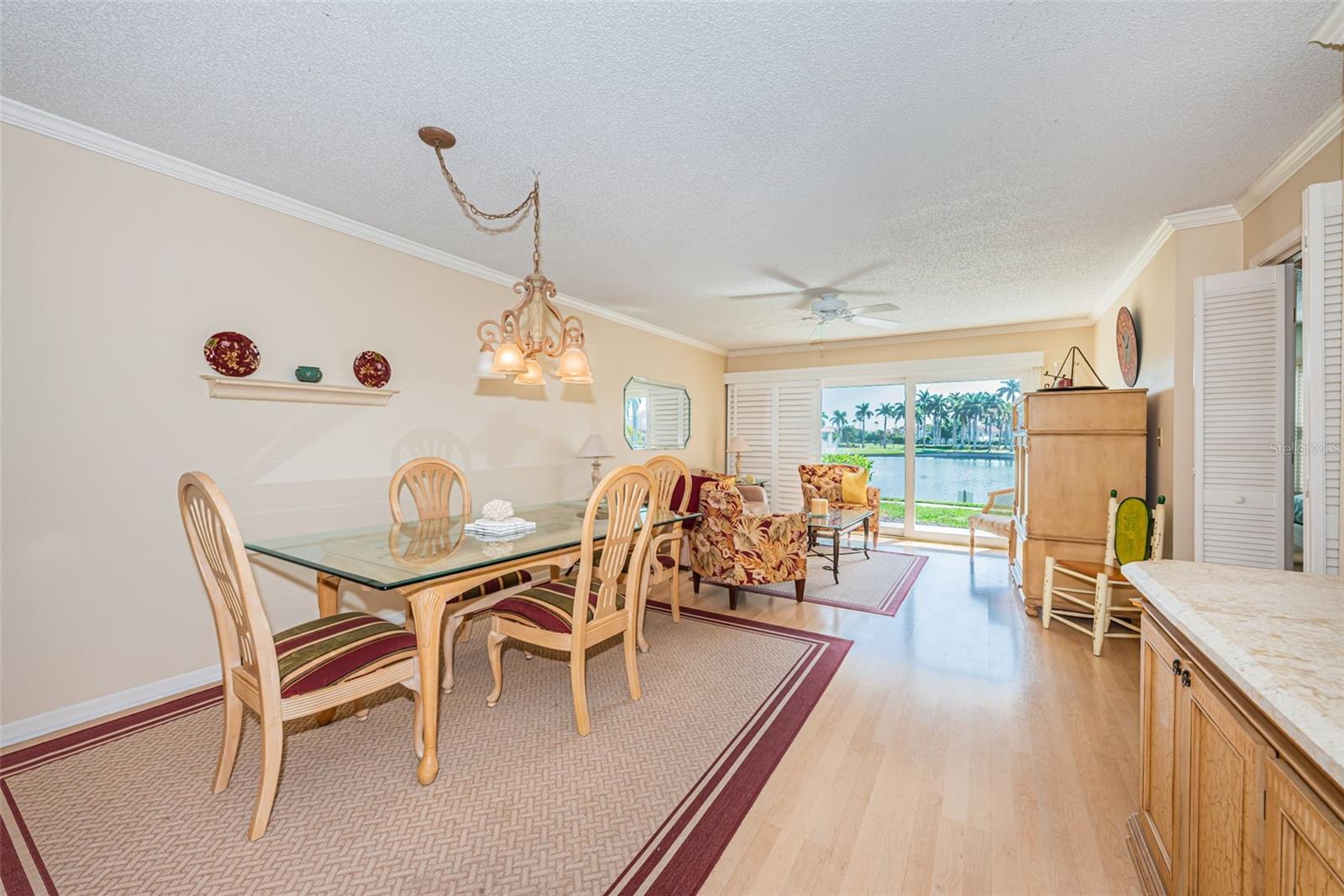 Image 5 of 37 For 6080 Bahia Del Mar Circle 112