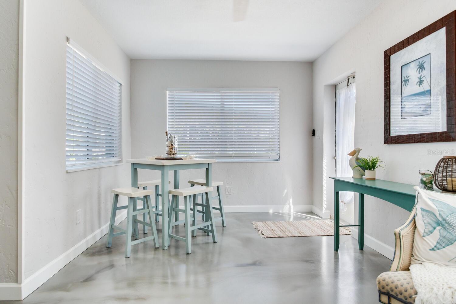 Image 14 of 42 For 508 129th Avenue E