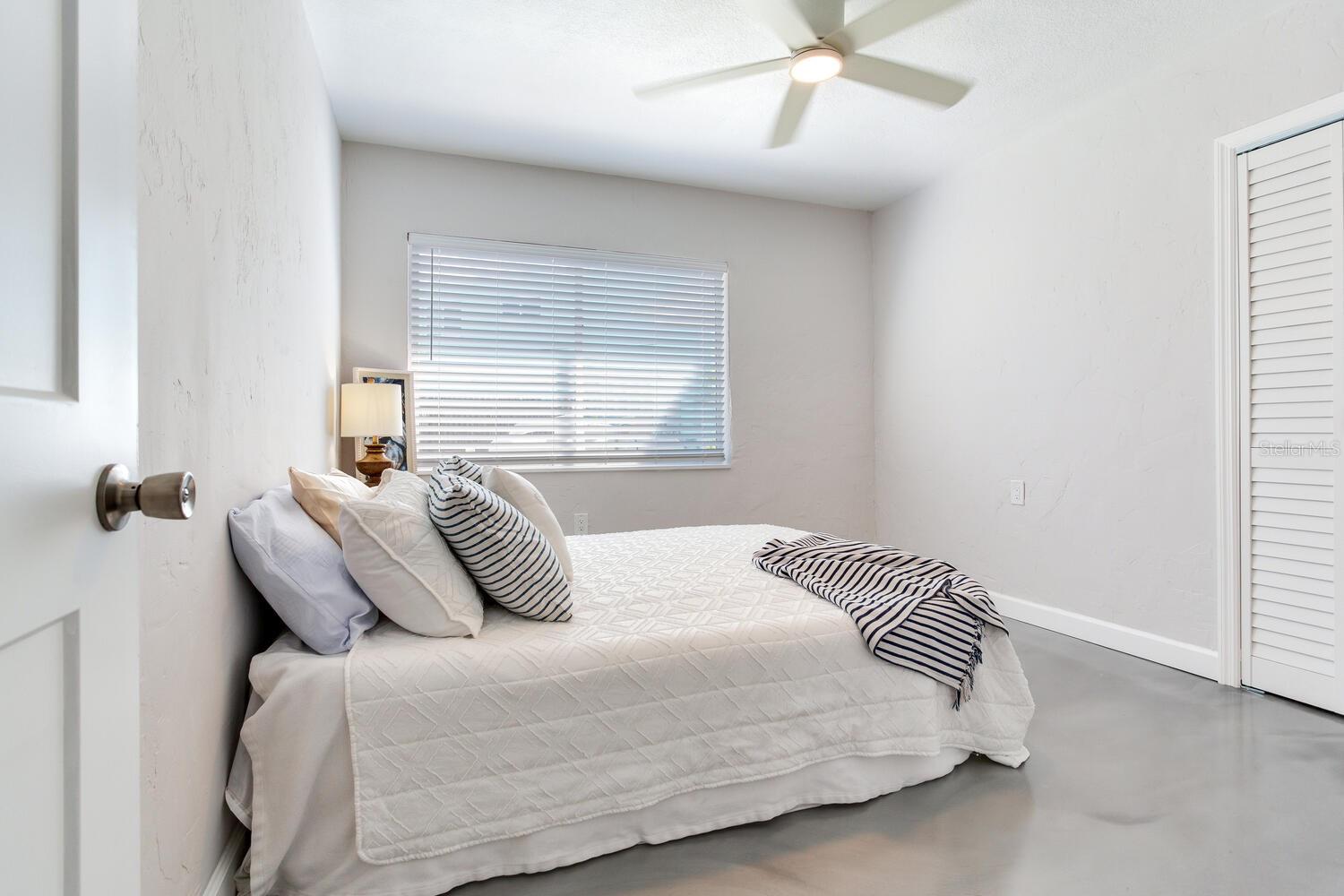 Image 18 of 42 For 508 129th Avenue E