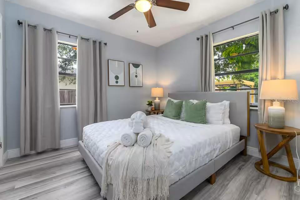 Image 15 of 21 For 5212 Puritan Avenue