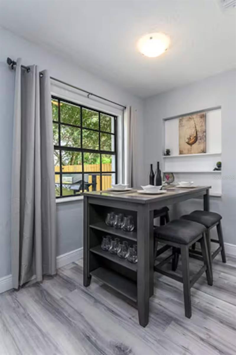 Image 8 of 21 For 5212 Puritan Avenue