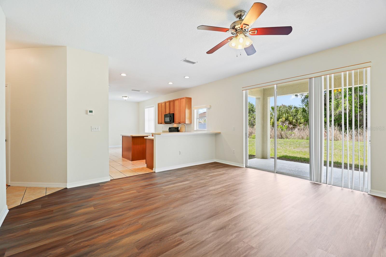 Image 13 of 34 For 7712 Dragon Fly Loop