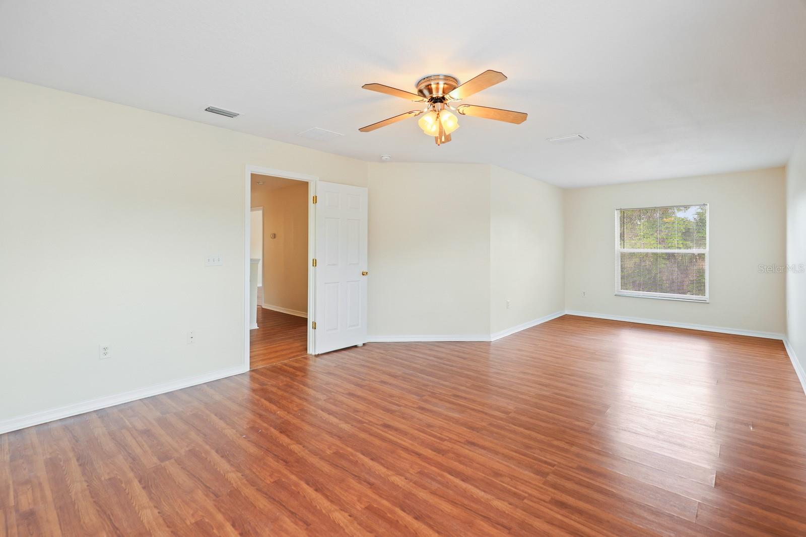 Image 17 of 34 For 7712 Dragon Fly Loop