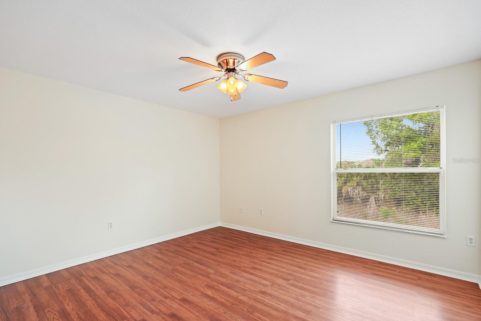 Image 25 of 34 For 7712 Dragon Fly Loop