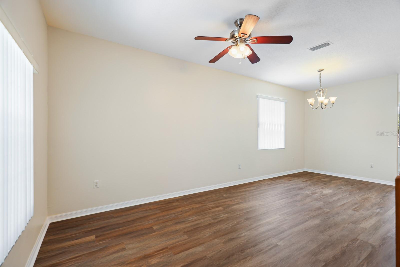 Image 6 of 34 For 7712 Dragon Fly Loop